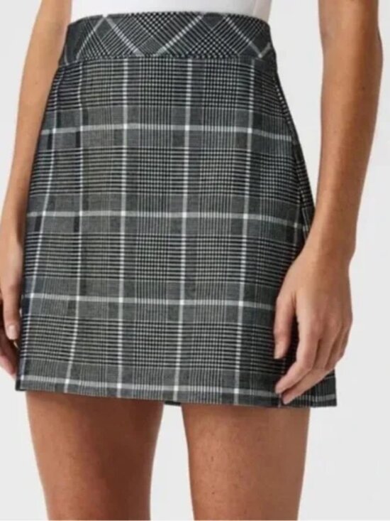 Like New SPANX Perfect Mini Skirt Skort Stretch Plaid Houndstooth Jacquard - Picture 2 of 8